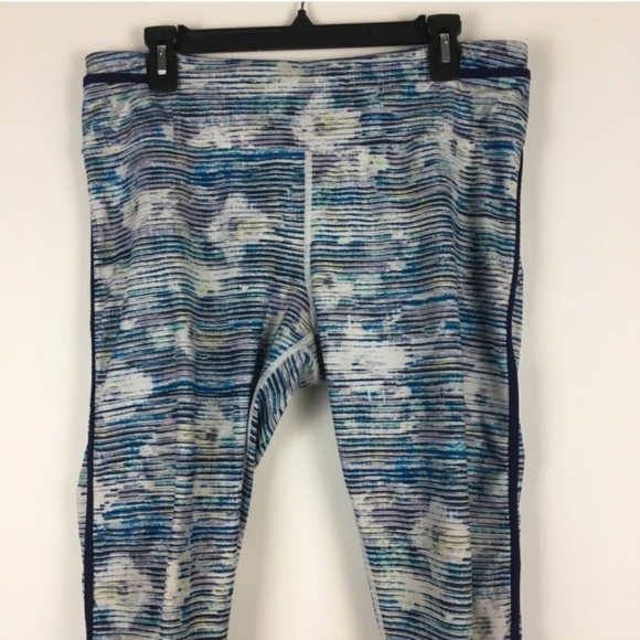 Lululemon Real Quick Tight Blurry Belle Multi Hero Blue, Size 12 - Picture 14 of 16